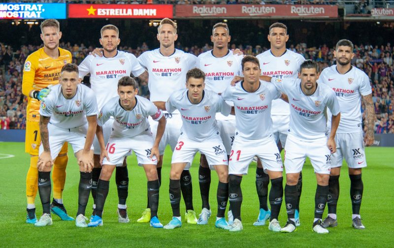 Alineación que presentó el Sevilla ante el Barcelona en el Camp Nou | Imagen: Sevilla FC