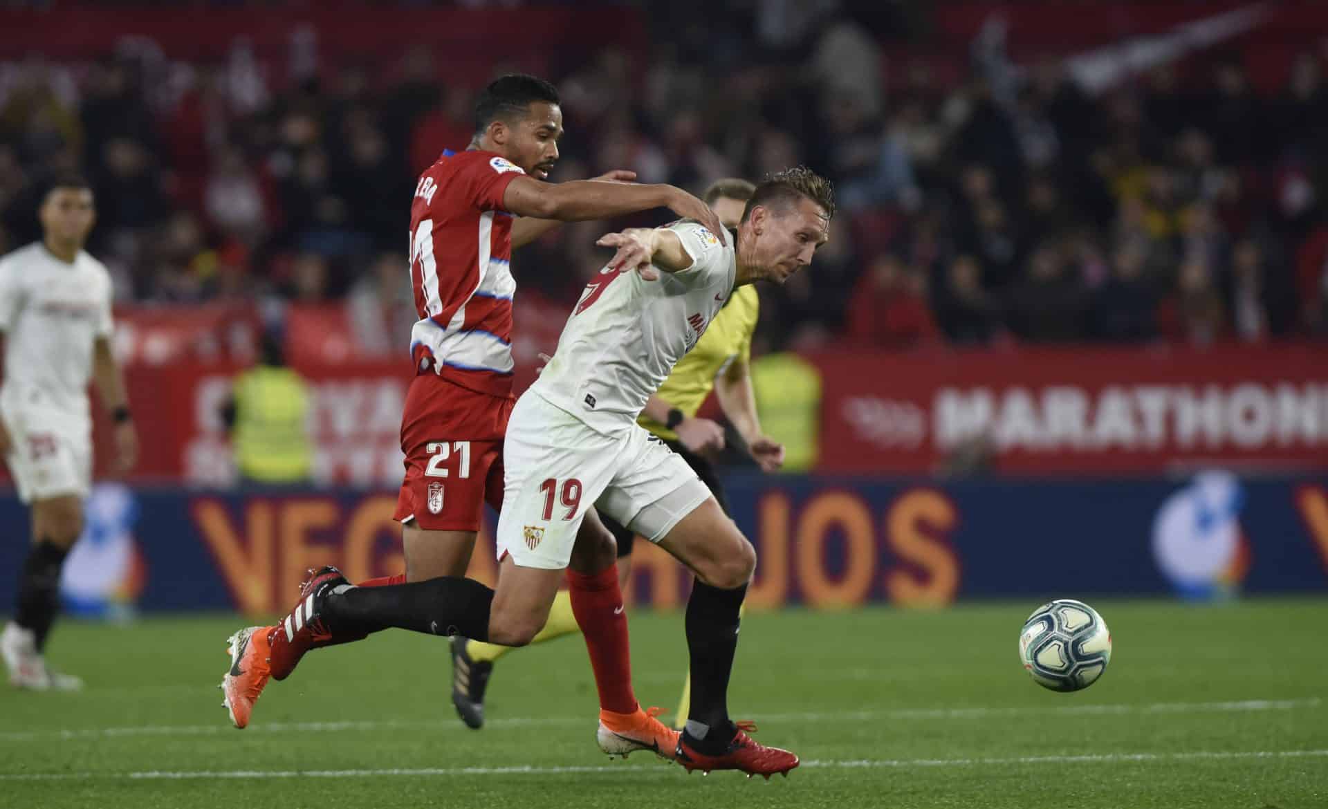De Jong, goleador del último partido que enfrentó al Sevilla FC contra el Granada CF en Nervión