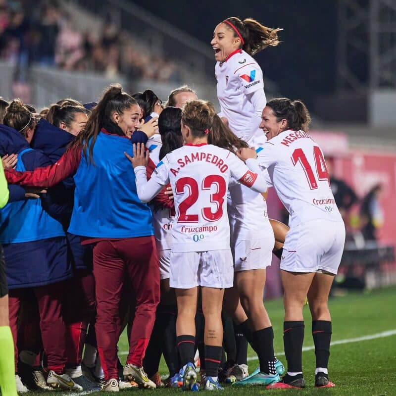Sevilla FC: Dos nuevas salidas en el Sevilla FC Femenino | La Colina de ...