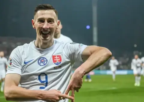 Bozenik, listo para firmar