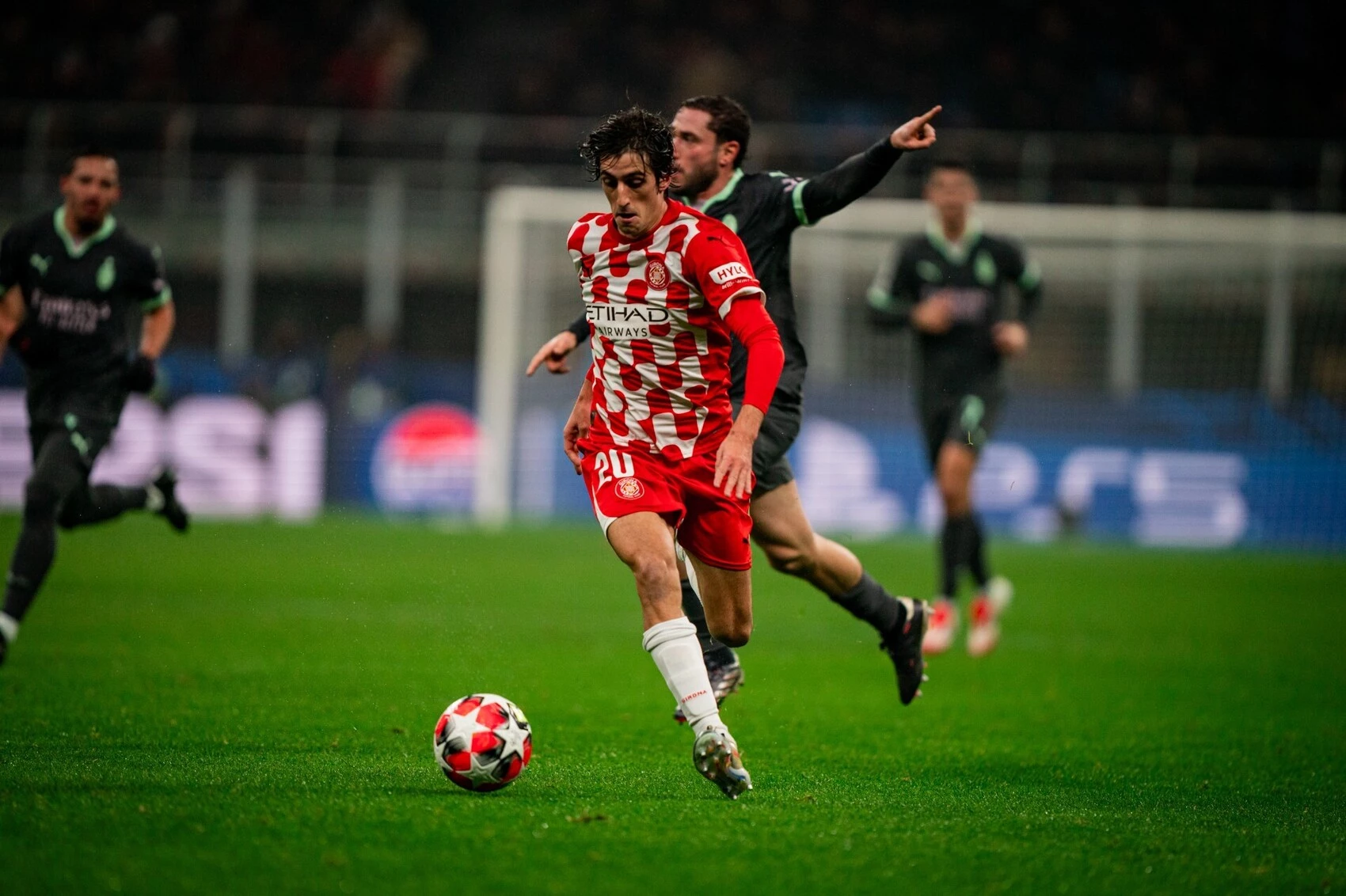 MERCADO DE FICHAJES VALENCIA CF | BRYAN GIL