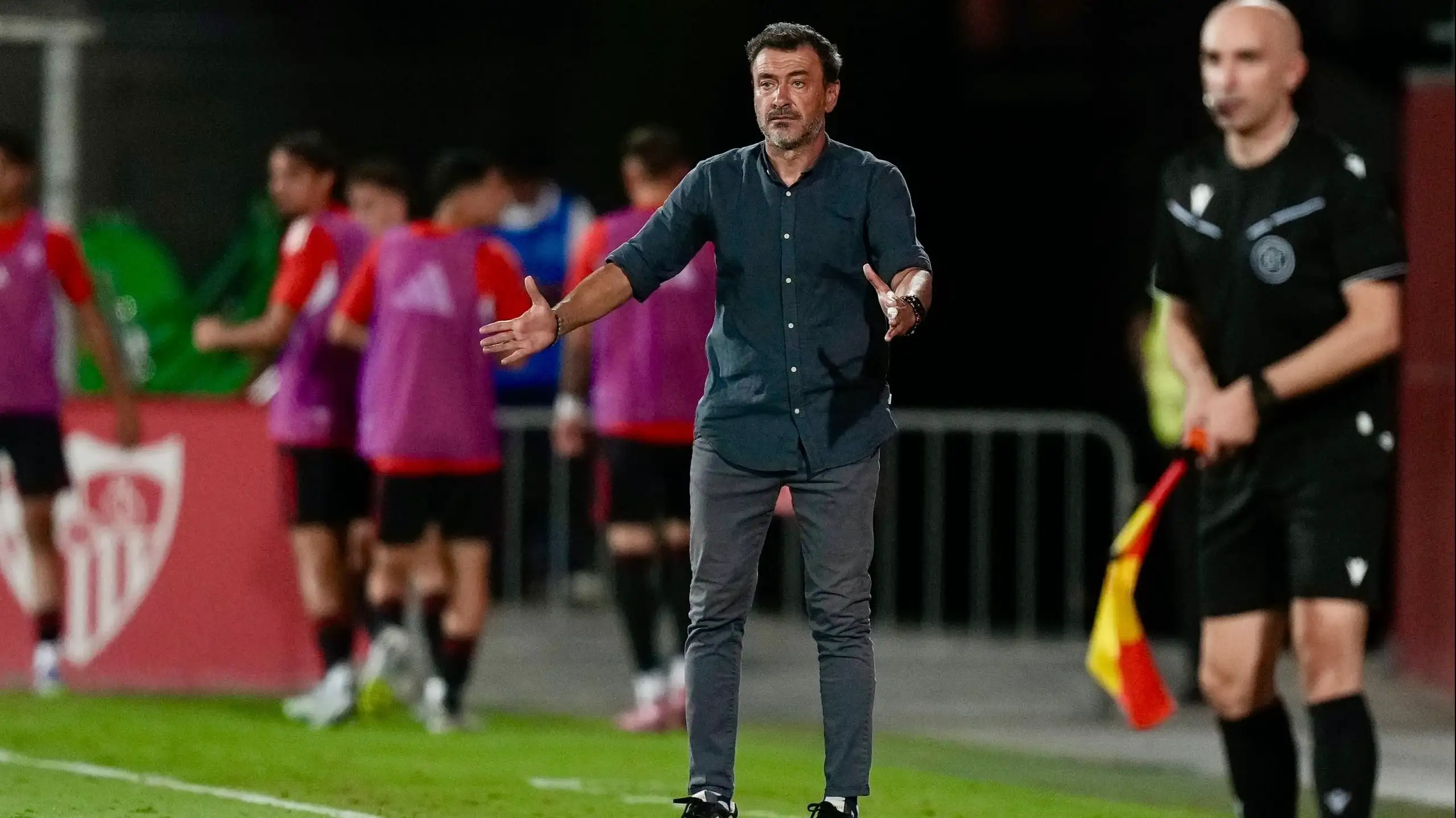 Jesús Galván apunta a abandonar el Sevilla Atlético