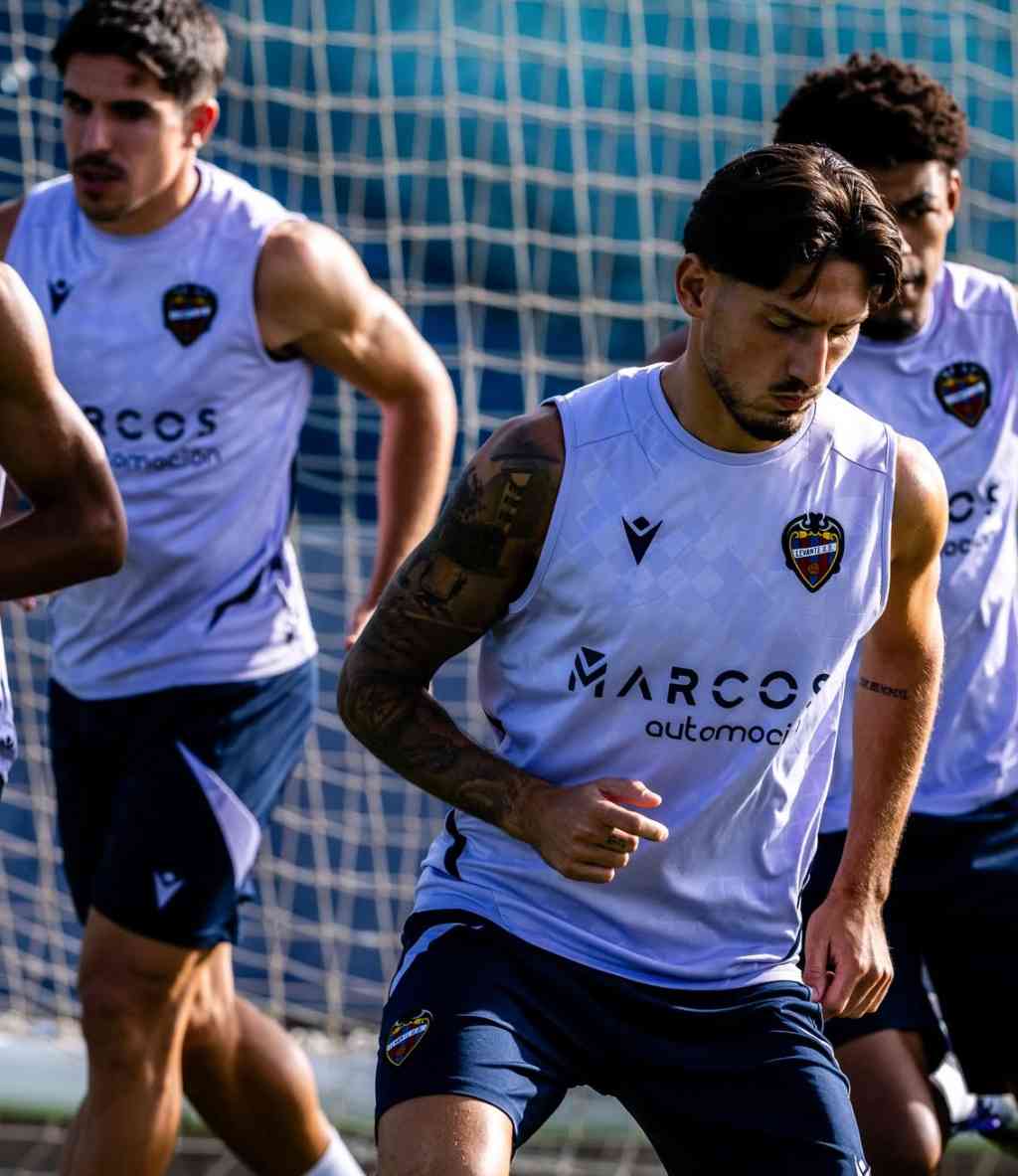 Athletic fichajes, jugadores cedidos, athletic club, fichajes athletic, mercado de fichajes
