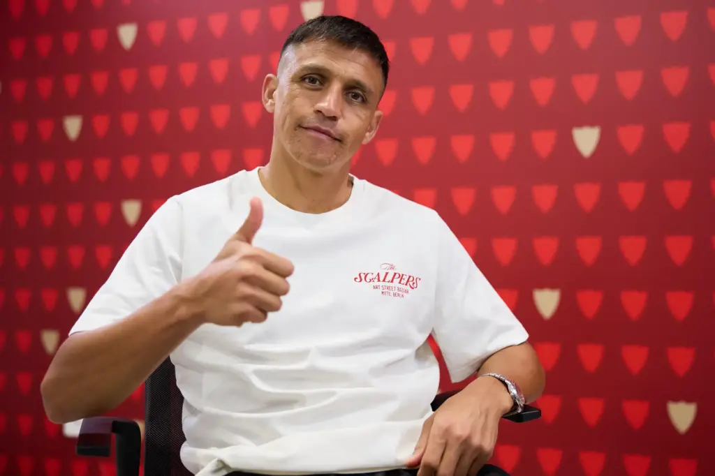 Alexis Sánchez; Sevilla FC Fichajes