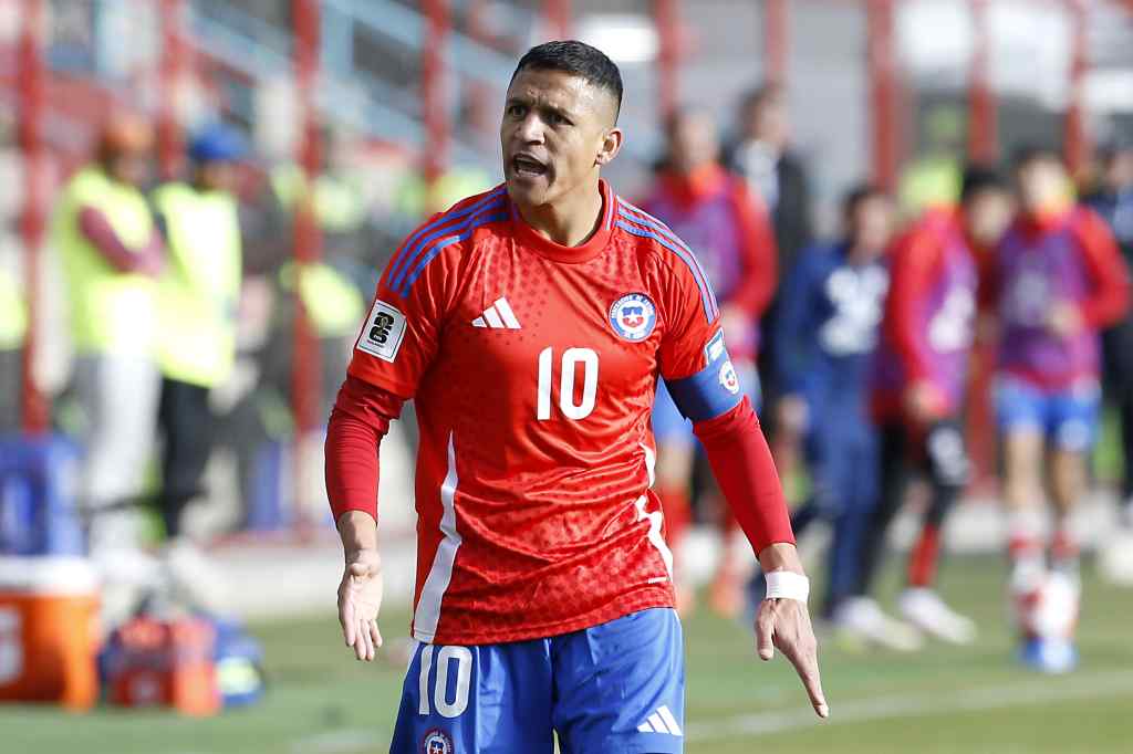 sevilla fc fichajes; alexis sanchez
