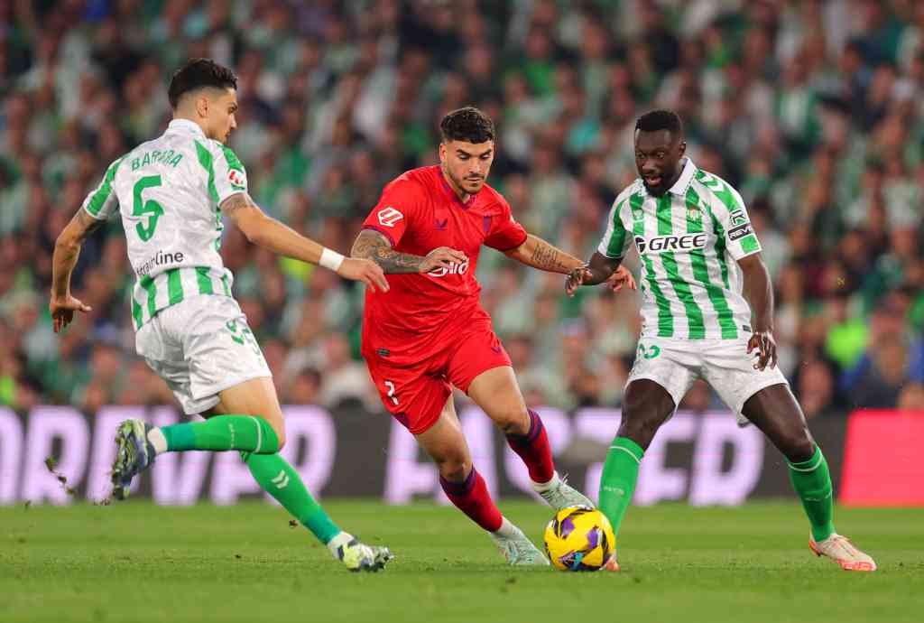 derbi sevillano; isaac romero; césar azpilicueta; sevilla fc noticias; sevilla fc real betis balompie