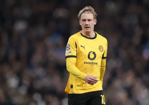 Julian Brandt pone a prueba el mercado de fichajes del Betis