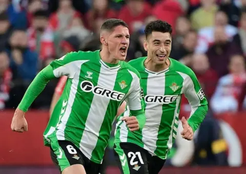 Sergi Altimira al Sporting: el Betis afronta su primer gran examen Champions