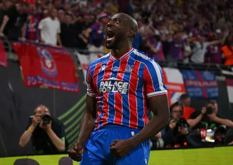 El Atlético estudia el fichaje de Jean-Philippe Mateta por 25 millones