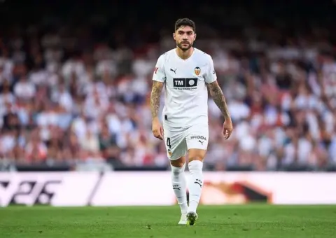 Unai Núñez regresa a los planes del Valencia de Corberán