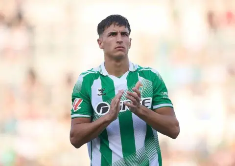 Fichajes Betis: Bernal cambia los tiempos de la operación Amrabat