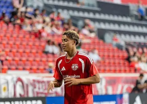 Atlético sigue al joven goleador Julian Hall tras su irrupción en la MLS