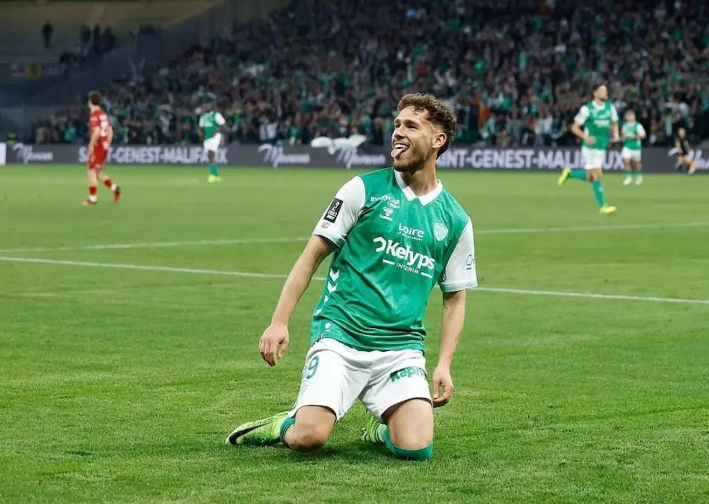 El más difícil todavía ante el Barça: Lucas Stassin, varias semanas KO