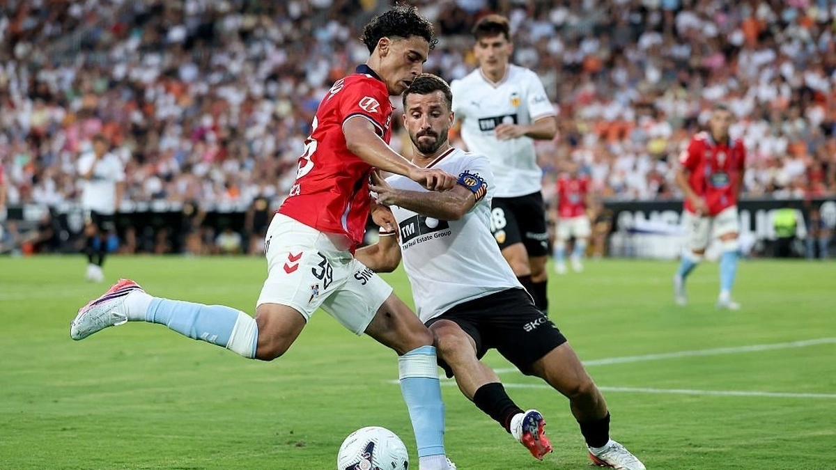 Fichajes Valencia CF: la cláusula que puede dejar libre a Gayà en enero_2