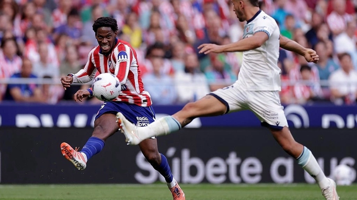 Derbi, Atlético y el "9": cuatro atacantes para dos puestos-2