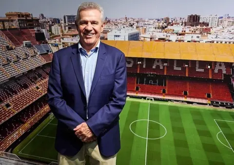 Valencia CF, Aguirre ante tres decisiones que pueden cambiarlo todo