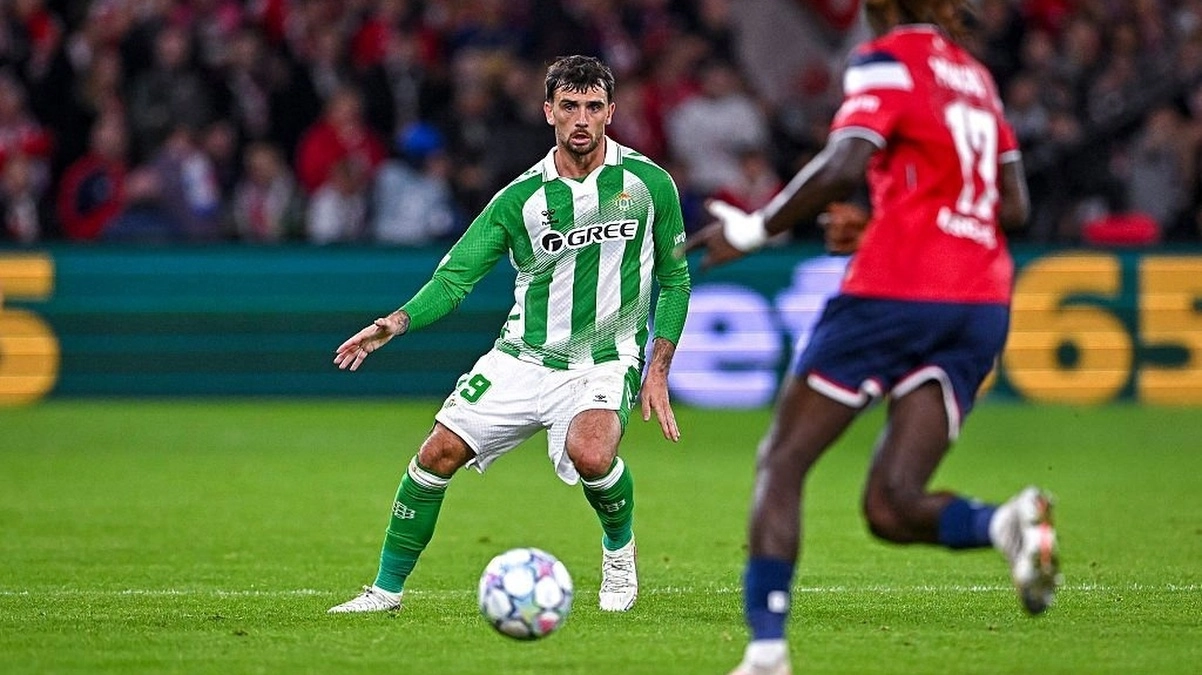 Real Betis, Troy Parrott vuelve al radar del Tottenham: tiene la llave-2