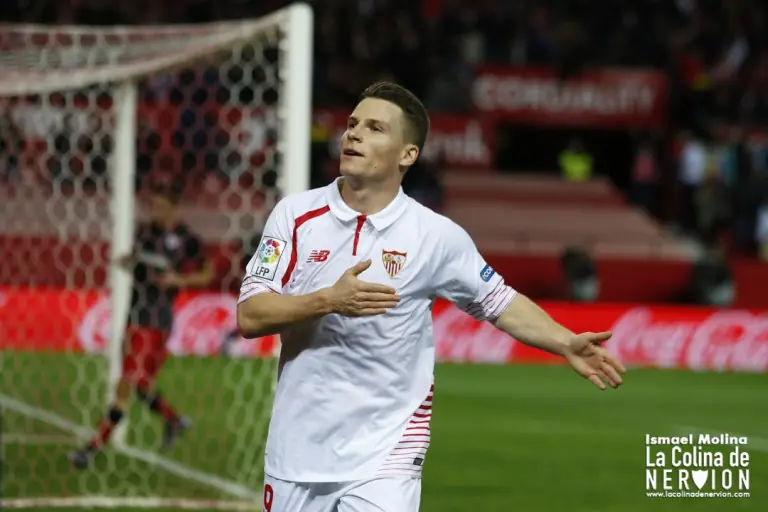 Los diez máximos goleadores extranjeros del Sevilla FC_6