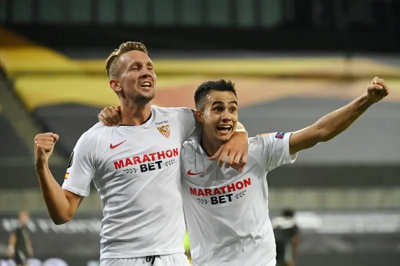 sevilla fc fútbol club reguilón de jong fc fichajes noticias