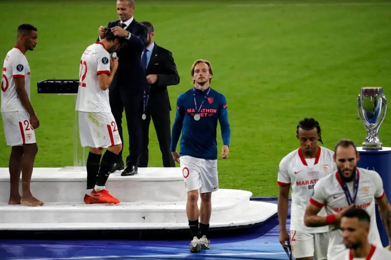 El Sevilla FC frente al FC Bayern en la final de la Supercopa de Europa, una de las noticias del día.