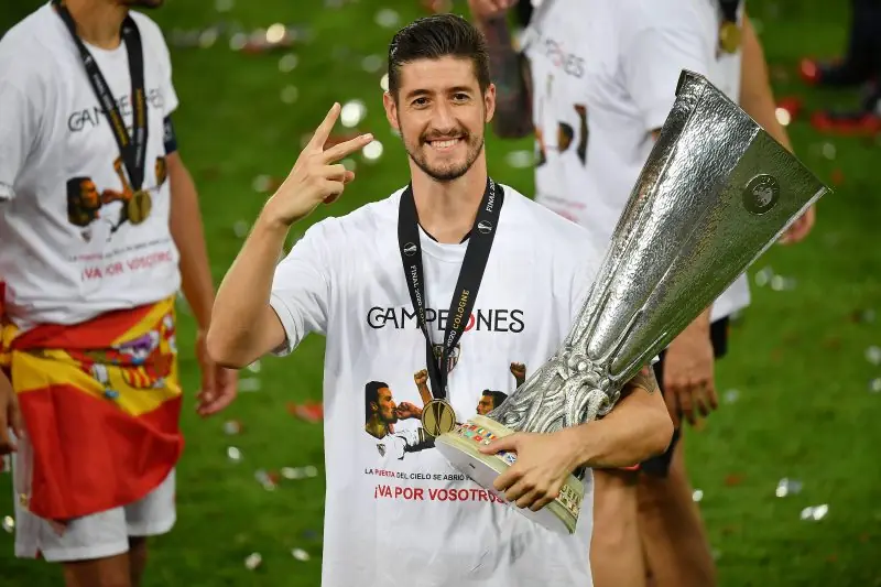 fichajes noticias sevilla fc Sergio Escudero