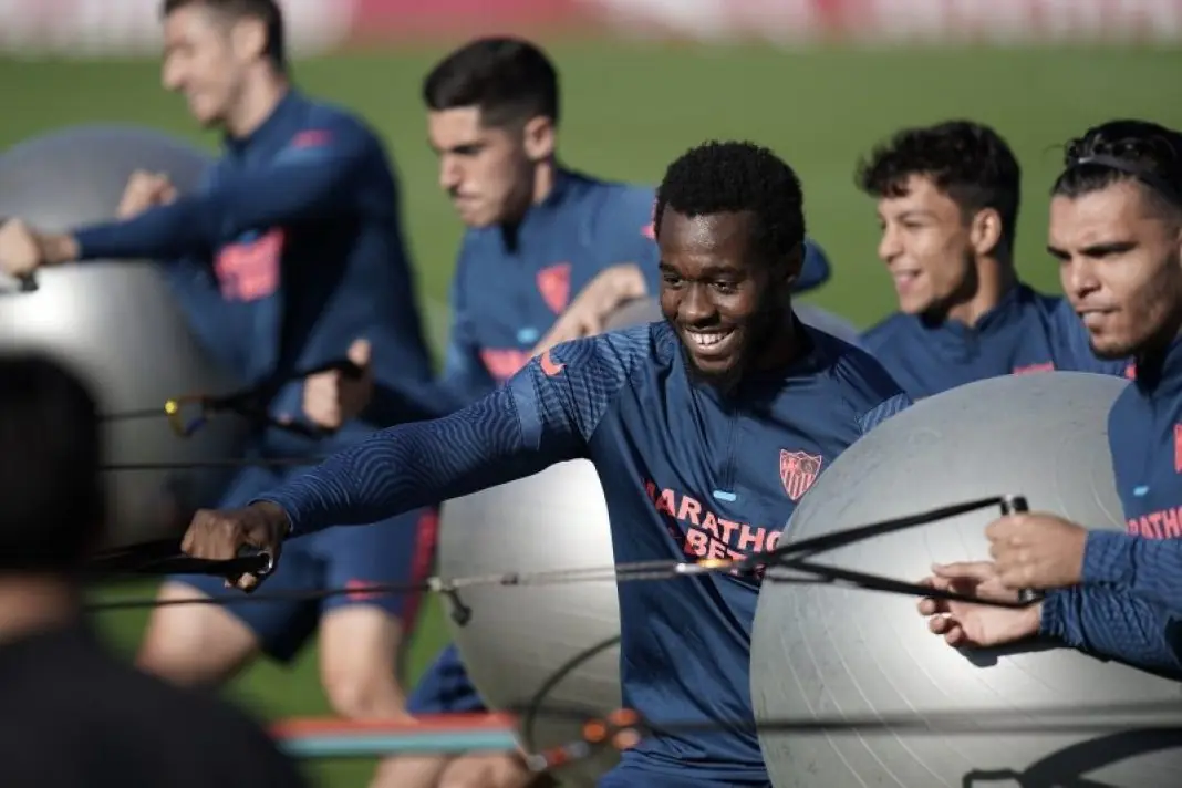 Sevilla FC Fichajes Sevilla Fútbol Club