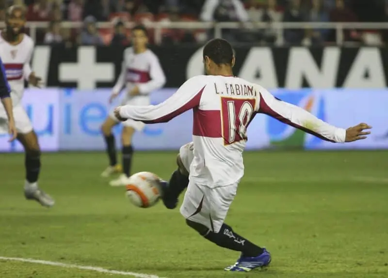 sevilla fc fichajes; luís fabiano