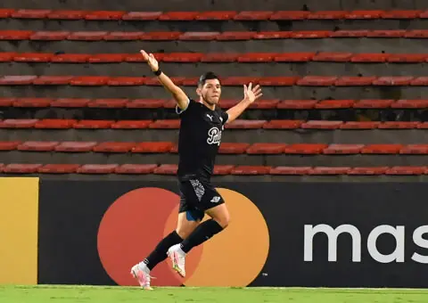 El Sevilla FC se interesó por Julio Enciso en enero