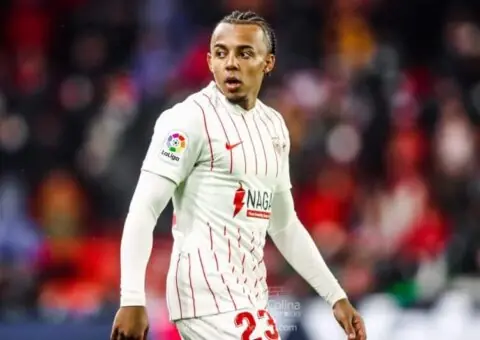 El FC Barcelona, sin margen salarial, atento a Koundé