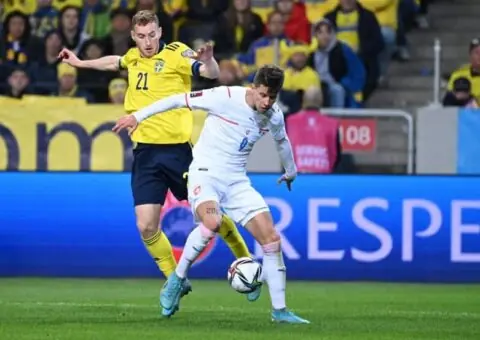 El Sevilla FC intentó el fichaje de Adam Hložek hasta el final