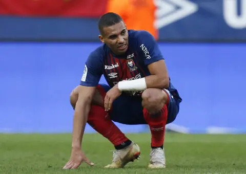 El Sevilla FC pone en pausa la operación por Djiku