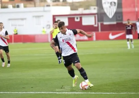 David Santisteban saldrá cedido al CD San Roque de Lepe