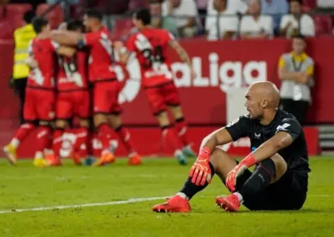 El Valladolid desiste por Dmitrovic