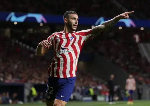 Mario Hermoso reaparece en la agenda de Monchi