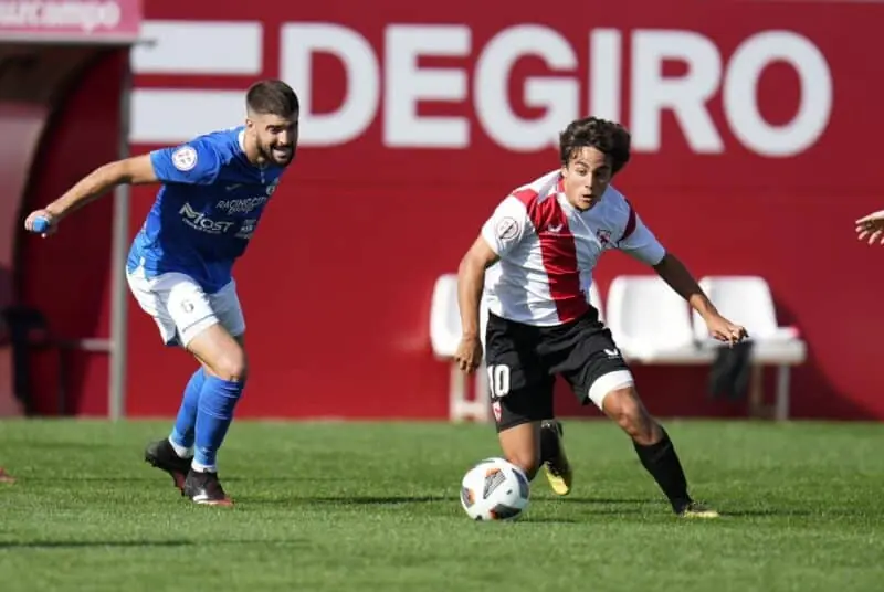 El futuro de Carlos Álvarez, lejos de Nervión