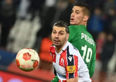 Dragovic se borra de la agenda del Sevilla FC