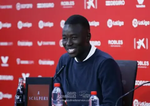 Pape Gueye: «Estoy muy contento de estar aquí»