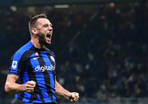 El Sevilla FC se interesa por Stefan de Vrij