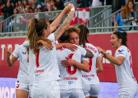 Las sevillistas que se unen a la defensa de Jenni Hermoso