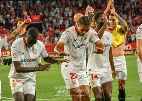 Badé le pide a Gueye que se quede en el Sevilla FC