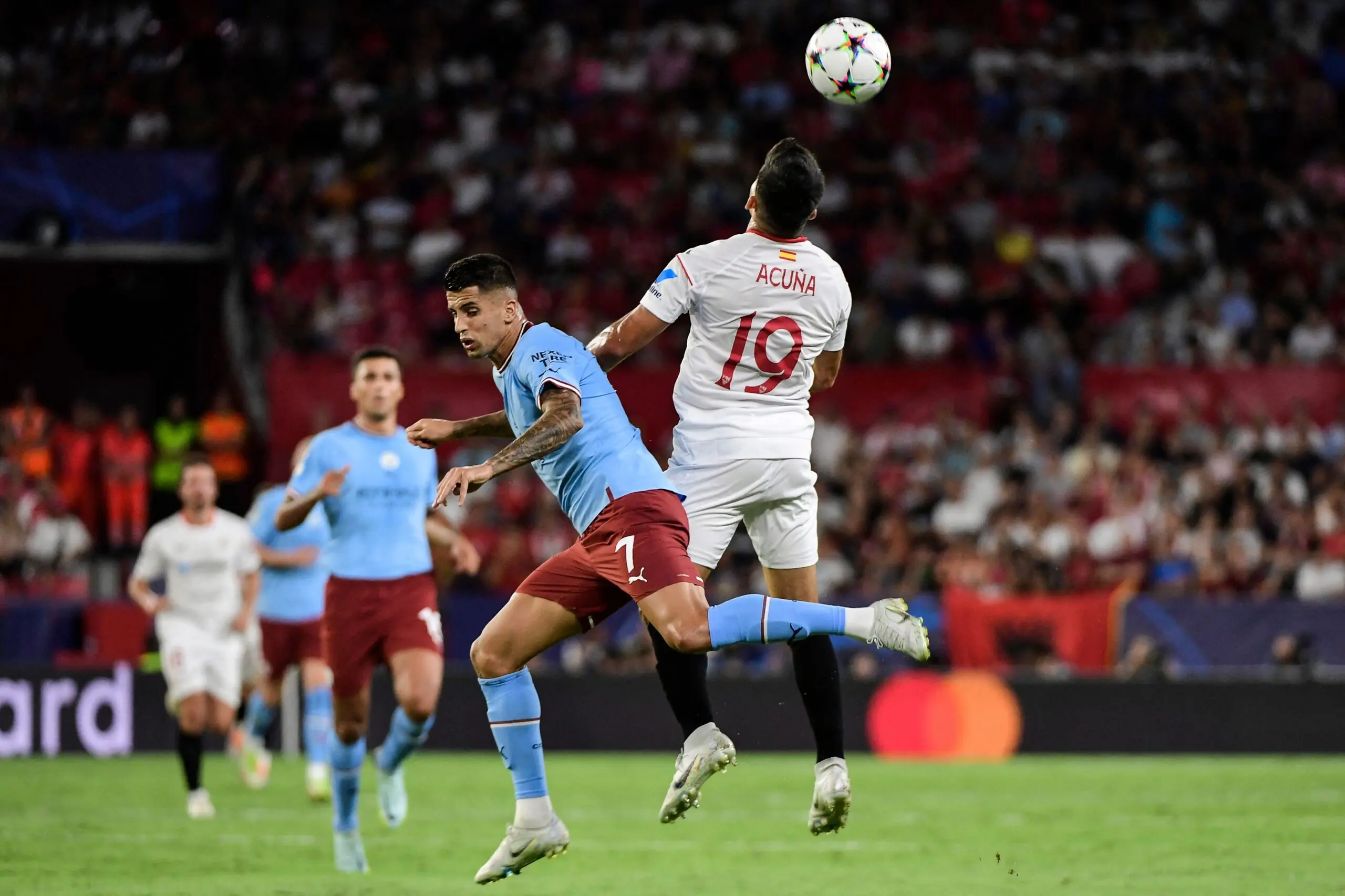 João Cancelo Manchester City fichajes Real Madrid Sevilla FC Marcos Acuña