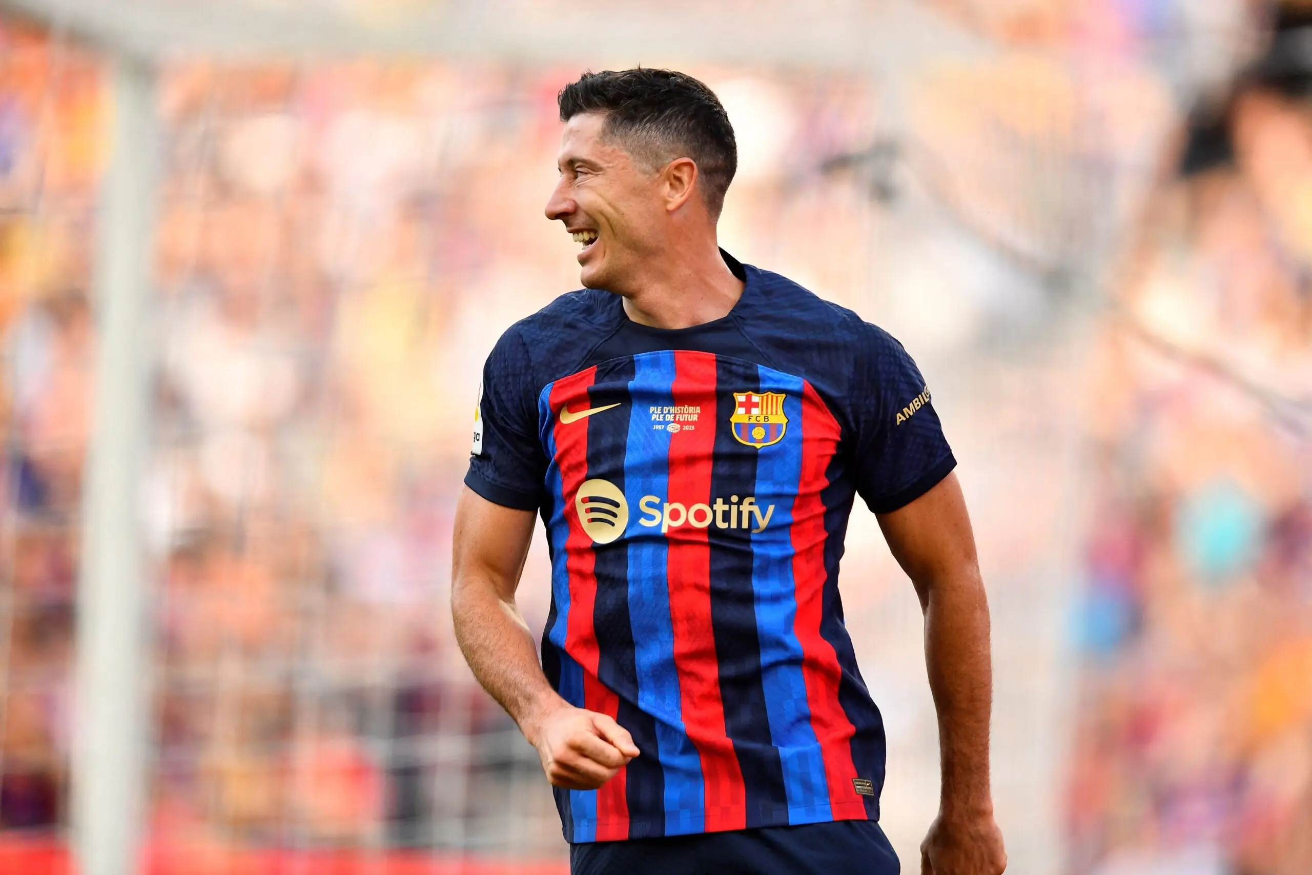 fichajes fc barcelona robert lewandowski