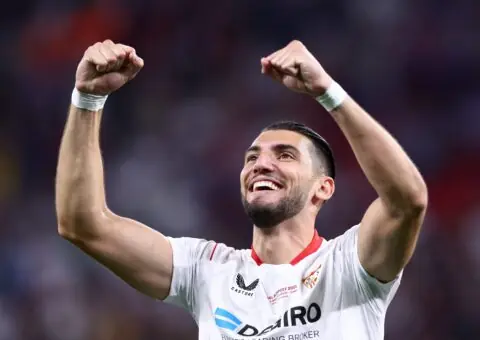 Rafa Mir se deja querer