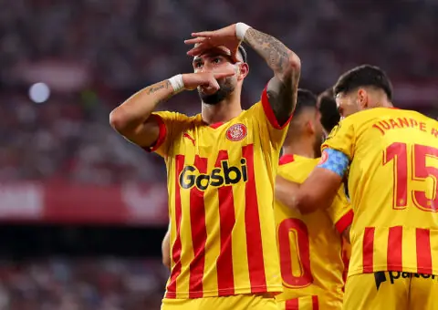 El Sevilla FC pierde fuelle en la pugna por Castellanos