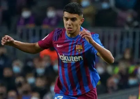 El Barcelona oficializa la salida de Ilias Akhomach