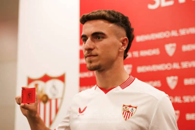 Adrià Pedrosa Sevilla FC Fichajes