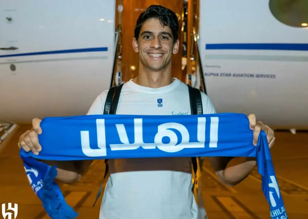El interés del Betis que ‘toca’ a Yassine Bono