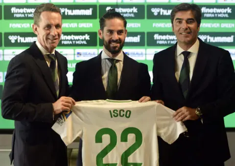 Isco tira de ironía y evita hablar del Sevilla FC