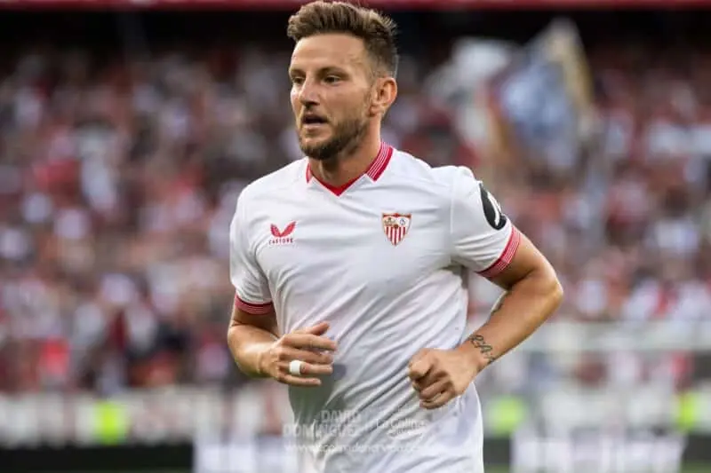 El posible once de Mendilibar para visitar al FC Barcelona_2