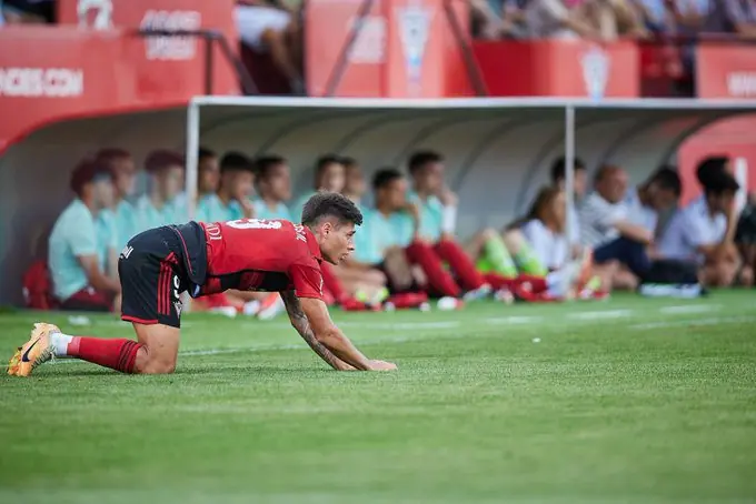 Carlos Martín, cedido por el Atlético de Madrid el pasado mercado de fichajes, pichichi con el CD Mirandés | Imagen: CD Mirandés Carlos Martín, mercado de fichajes, Deportivo Alavés